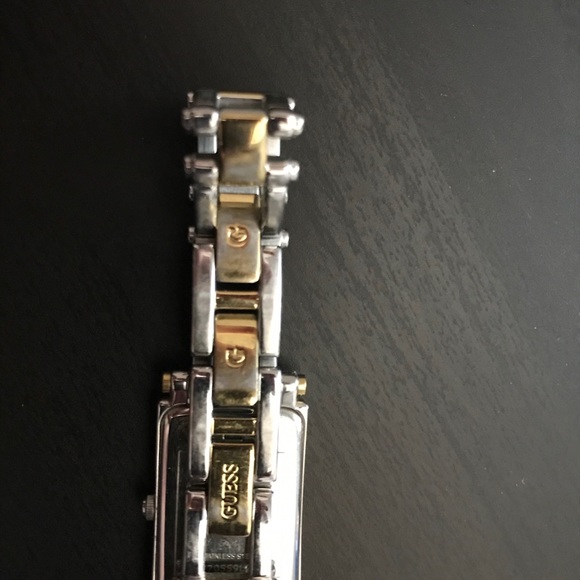 Guess Ladies watch - Picture 2 of 5